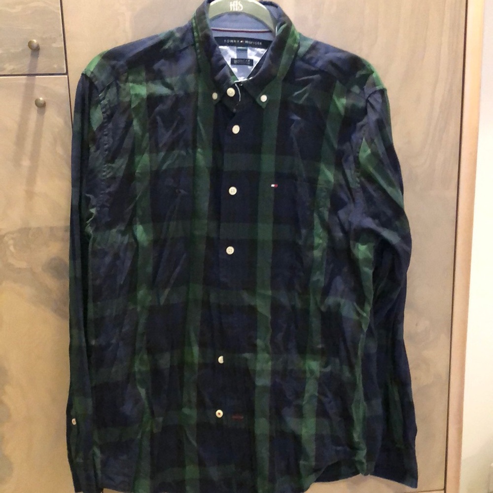 Tommy Hilfiger Mens Long Sleeve Classic Fit Shirt
